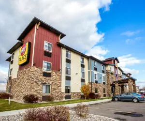 Photo 3 - My Place Hotel-Fargo, ND