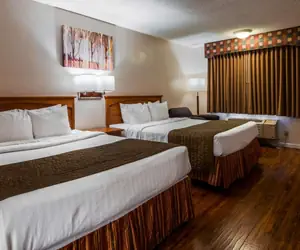 Photo 2 - SureStay Hotel by Best Western Tehachapi
