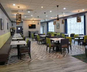 Photo 5 - Best Western Plus Morristown Conference Center