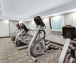 Photo 4 - Wingate by Wyndham Richardson