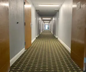 Photo 4 - Days Inn by Wyndham Thomson