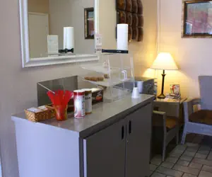 Photo 5 - Heritage Inn San Diego