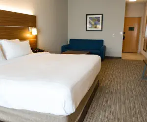 Photo 2 - Holiday Inn Express Hotel & Suites Elkhart-South, an IHG Hotel