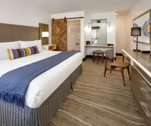 Photo 2 - Hotel Becket, BW Signature Collection