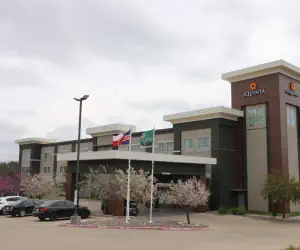 Photo 3 - La Quinta by Wyndham Austin NW/Lakeline Mall