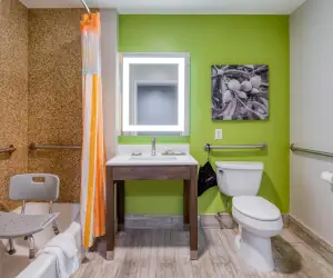 Photo 4 - La Quinta by Wyndham Visalia/Sequoia Gateway