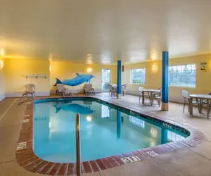 Photo 2 - Quality Inn