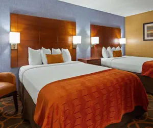 Photo 3 - Best Western Plus Fresno Airport Hotel