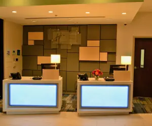 Photo 4 - Holiday Inn Express & Suites Lexington Park California, an IHG Hotel