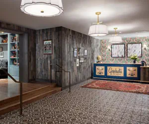 Photo 3 - Graduate State College