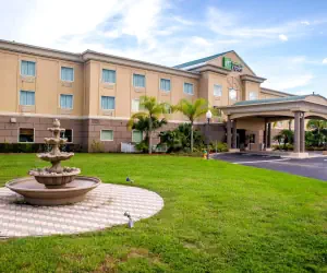 Photo 4 - Holiday Inn Express & Suites Cocoa, an IHG Hotel