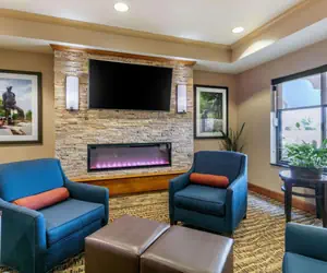 Photo 3 - Comfort Suites Hopkinsville near Fort Campbell