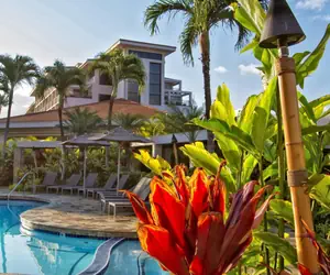 Photo 3 - Maui Coast Hotel