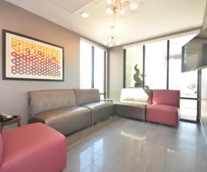 Photo 3 - Holiday Inn Express & Suites Oklahoma City Mid - Arpt Area, an IHG Hotel