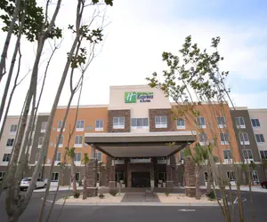 Photo 2 - Holiday Inn Express & Suites Southport - Oak Island Area, an IHG Hotel