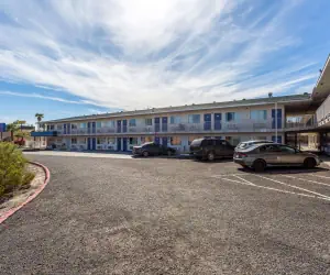 Photo 4 - Motel 6-Needles, CA