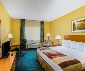 Photo 3 - Baymont by Wyndham Helena