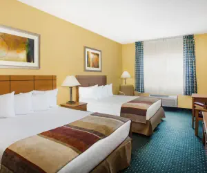 Photo 4 - Baymont by Wyndham Helena