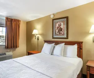 Photo 2 - Americas Best Value Inn and Suites El Centro