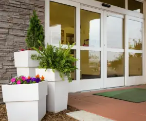 Photo 4 - Holiday Inn Hotel & Suites Bloomington Airport, an IHG Hotel