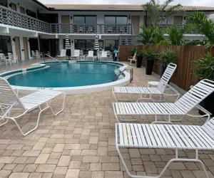 Photo 2 - Ocean Villas of Deerfield