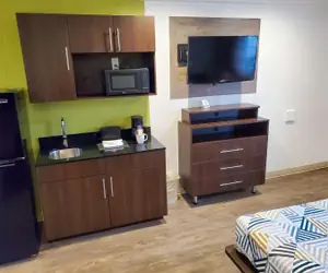 Photo 5 - Studio 6-National City, CA - Naval Base San Diego