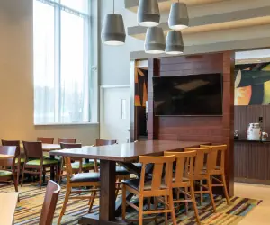 Photo 4 - Fairfield Inn & Suites by Marriott New York Queens/Fresh Meadows