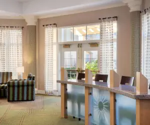 Photo 4 - La Quinta Inn and Suites by Wyndham, Ocala