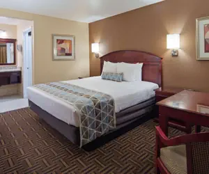 Photo 3 - Best Western Pasadena Inn