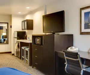 Photo 5 - Holiday Inn Express Bellingham, an IHG Hotel