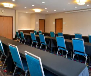 Photo 2 - Holiday Inn Express Hotel & Suites Omaha West, an IHG Hotel