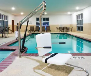 Photo 5 - Holiday Inn Express Hotel & Suites Alvarado, an IHG Hotel