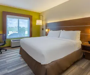Photo 5 - Holiday Inn Express & Suites Vandalia, an IHG Hotel