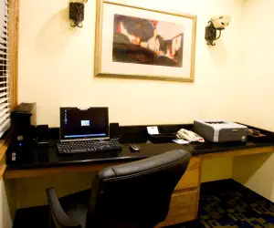 Photo 5 - Holiday Inn Express & Suites - Jourdanton-Pleasanton, an IHG Hotel