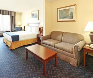 Photo 3 - Holiday Inn Express Hotels & Suites Mountain Home, an IHG Hotel