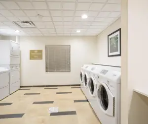 Photo 5 - Candlewood Suites Pueblo, an IHG Hotel