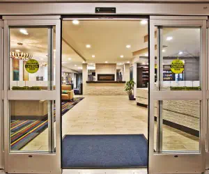 Photo 4 - Holiday Inn Express Hotel & Suites Ann Arbor West, an IHG Hotel