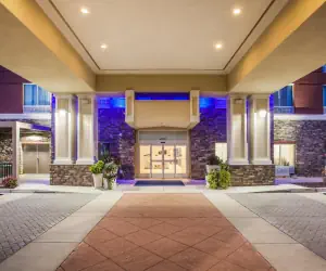 Photo 5 - Holiday Inn Express & Suites Lexington Park California, an IHG Hotel