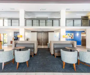 Photo 5 - Holiday Inn Express Hotel & Suites Bradenton West, an IHG Hotel