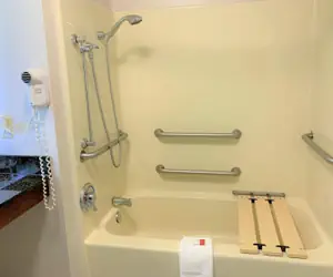 Photo 4 - Baymont by Wyndham Eden