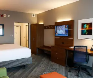 Photo 4 - Holiday Inn Express - Evansville, an IHG Hotel