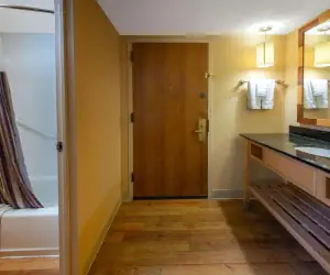 Photo 5 - La Quinta I-95 Deerfield Beach - Next to The Home Depot & Behind The Wawa