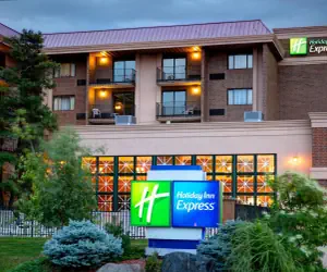 Photo 5 - Holiday Inn Express Schaumburg-Rolling Meadows, an IHG Hotel