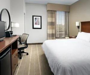 Photo 2 - Holiday Inn Express Boston North-Woburn, an IHG Hotel