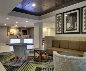 Photo 4 - Holiday Inn Express - Horse Cave, an IHG Hotel