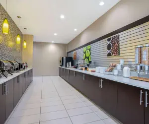 Photo 3 - La Quinta by Wyndham College Station South