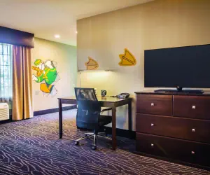 Photo 4 - La Quinta by Wyndham Eugene