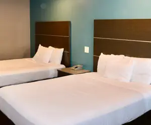 Photo 4 - Hotel Milagro