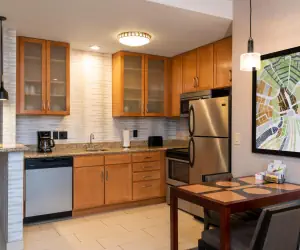 Photo 4 - Residence Inn by Marriott Midland