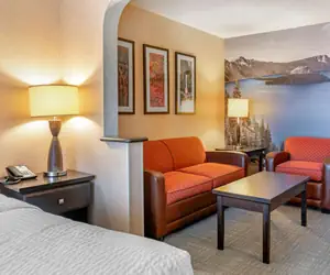 Photo 3 - Clarion Pointe Medford